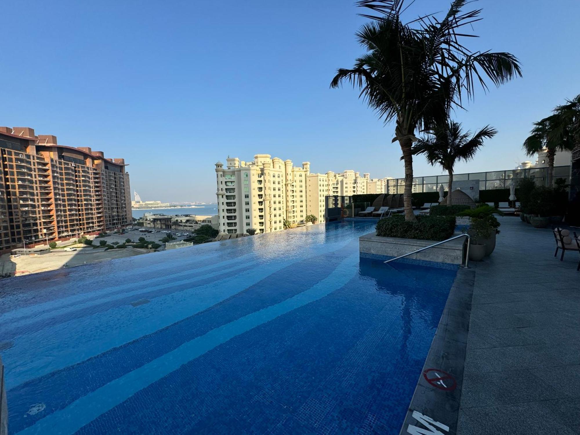Sea View By By St Regis 5 Stars Infinity Pool Dubai