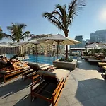 Sea View Studio By By St Regis 5 Stars Infinity Pool